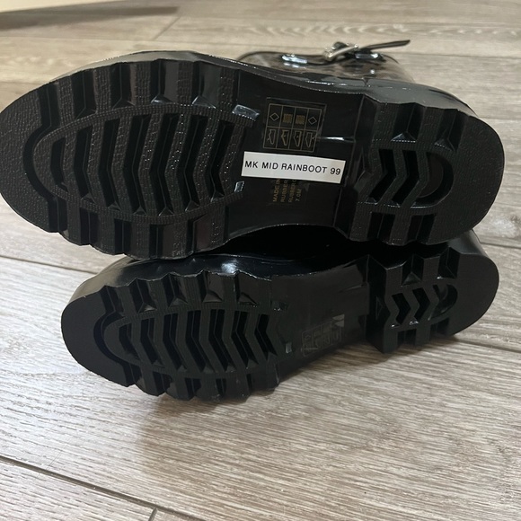 Michael kors rain boots - Picture 5 of 6